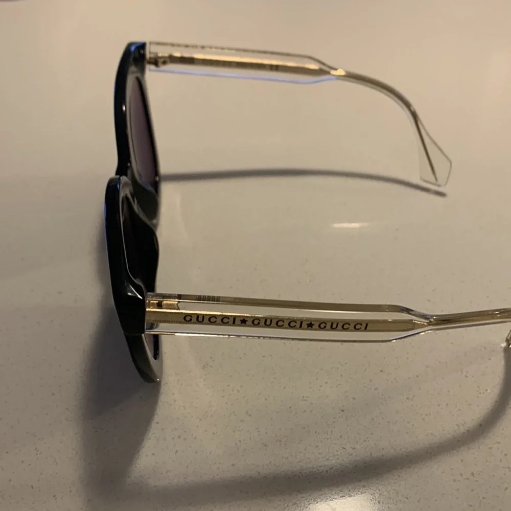 Authentic GUCCI sunglasses for women - Picture 10 of 15